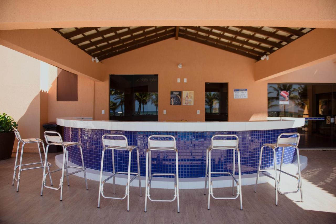 Flat Guarajuba Beira Da Praia Pe Na Areia Ngoại thất bức ảnh