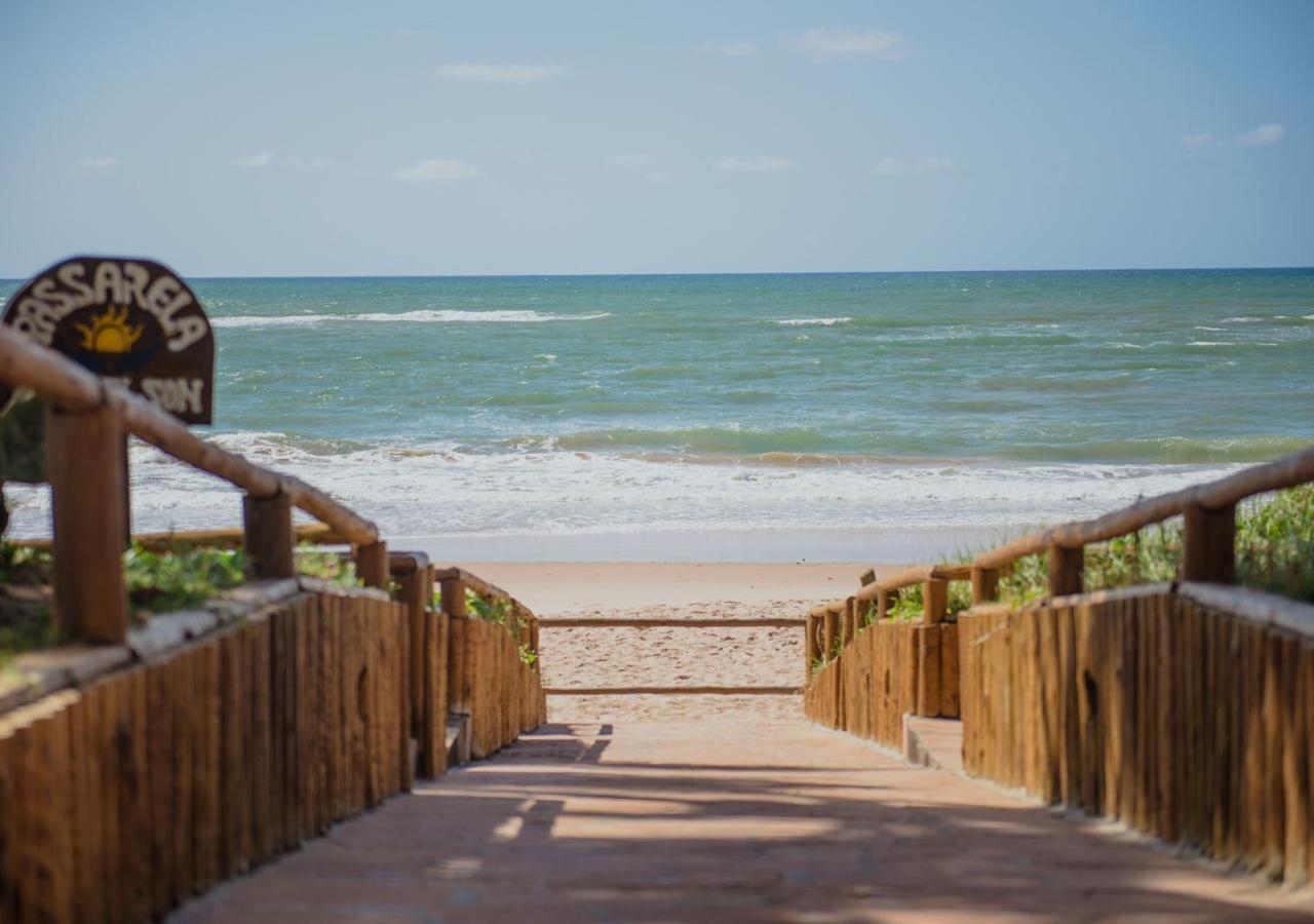 Flat Guarajuba Beira Da Praia Pe Na Areia Ngoại thất bức ảnh